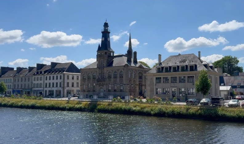 Châteaulin, France, France